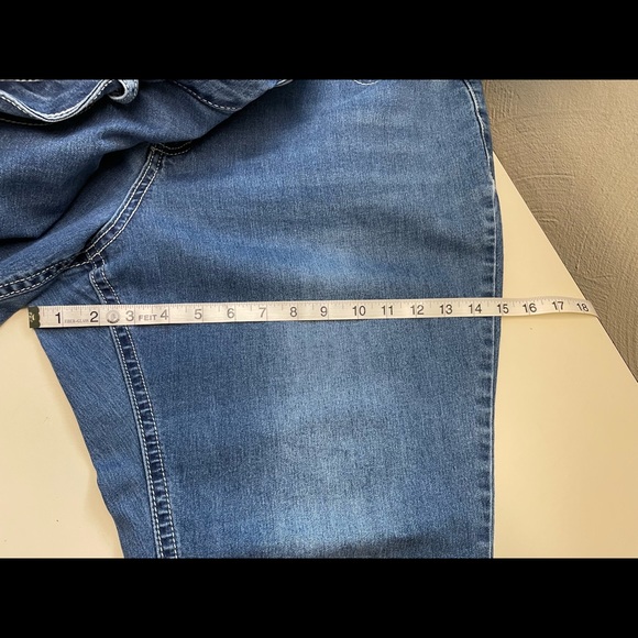 Love Indigo Womans 22 stretch Jeans - Picture 7 of 10